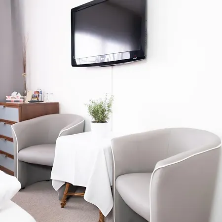 Πανσιόν Restaurace A U Hasicu